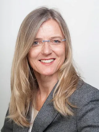 Mag. Sabine Petsch
